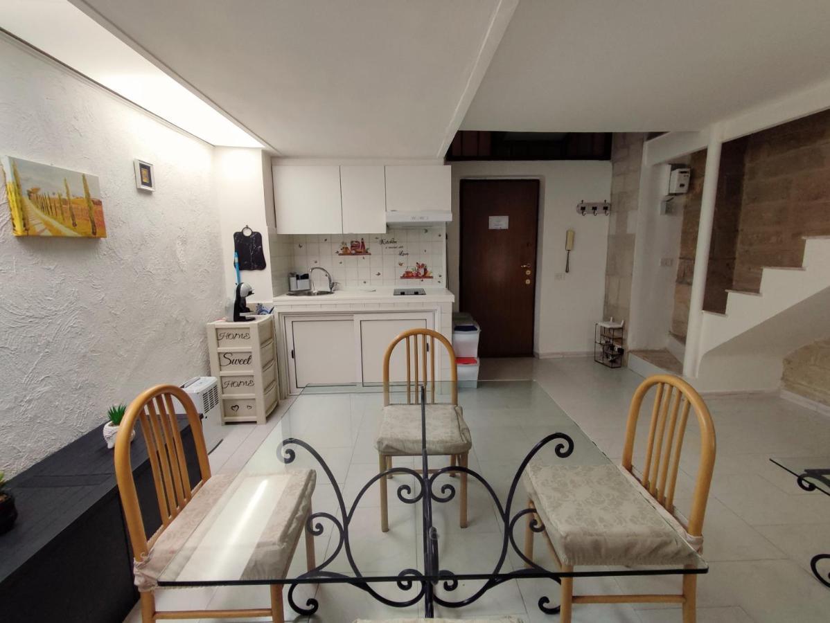 דירות בארי Casa Dante מראה חיצוני תמונה